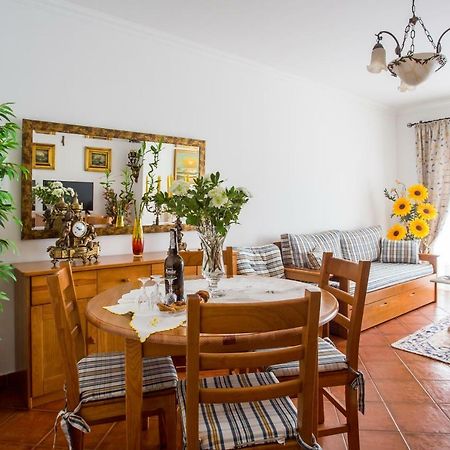Elegant Sea View Apartment Nazaré Eksteriør billede