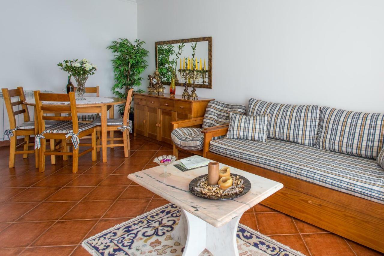 Elegant Sea View Apartment Nazaré Eksteriør billede