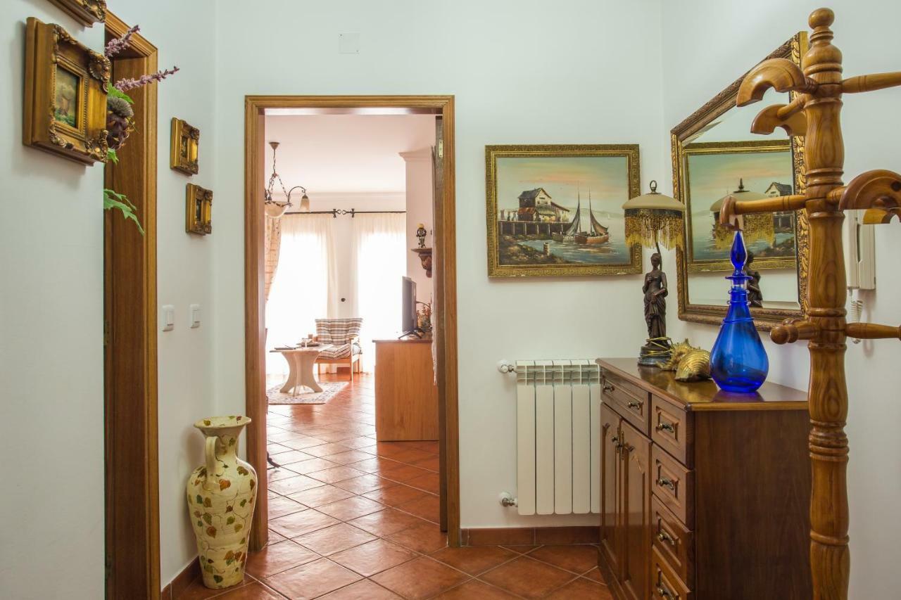 Elegant Sea View Apartment Nazaré Eksteriør billede