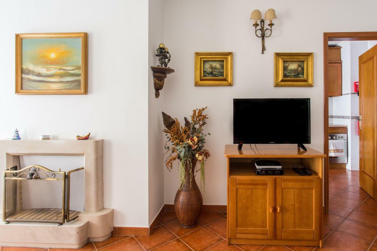 Elegant Sea View Apartment Nazaré Eksteriør billede