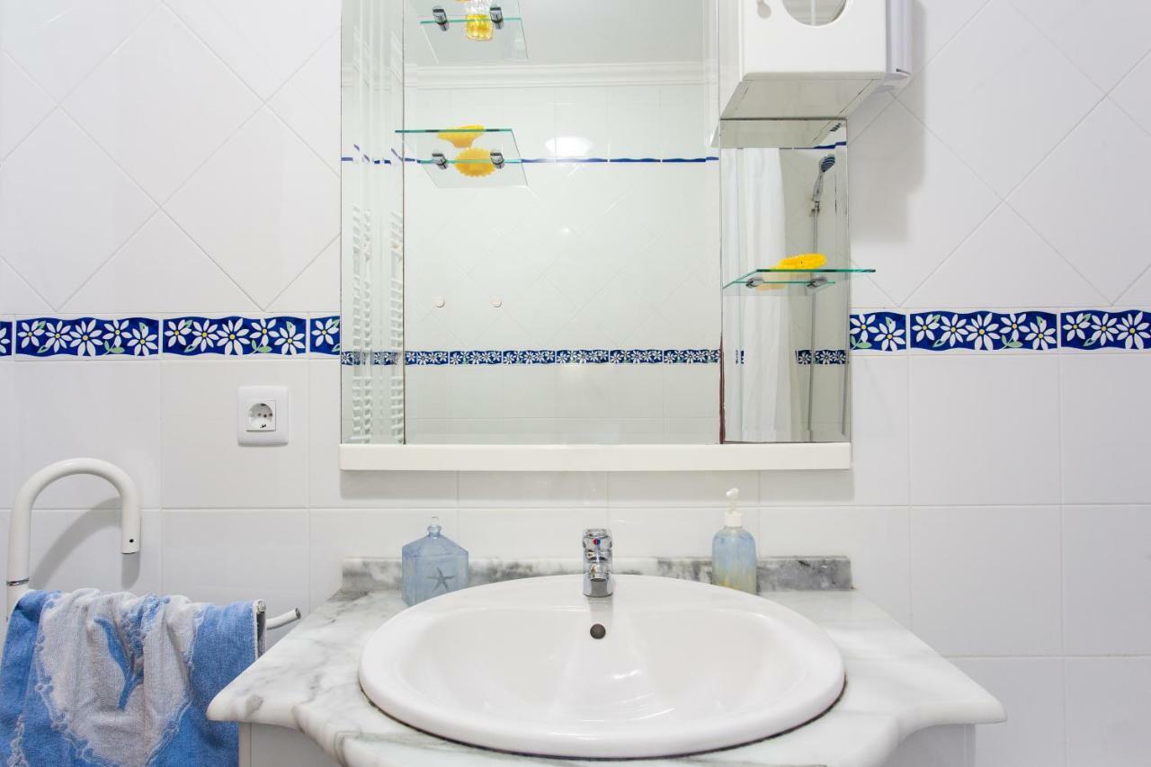 Elegant Sea View Apartment Nazaré Eksteriør billede